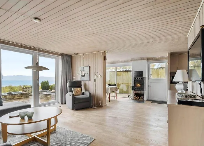 Sj269-hejls-ved-kysten-1 بيت للعطل