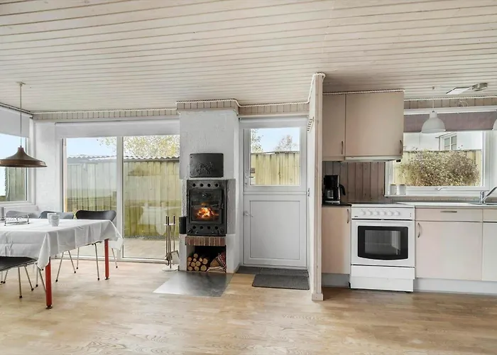 Sj269-hejls-ved-kysten-1 Hejls